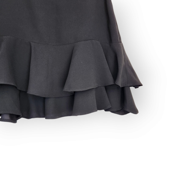 Lauren Ralph Lauren Petite Black Mid Rise Ruffle Mini Skirt 6 - Picture 3 of 6